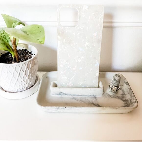 Marbled cement phone & ring holder - Picture 2 of 11